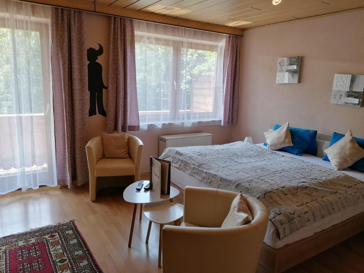 Appart Burgwies inklusive Sommercard Stuhlfelden Exterior foto